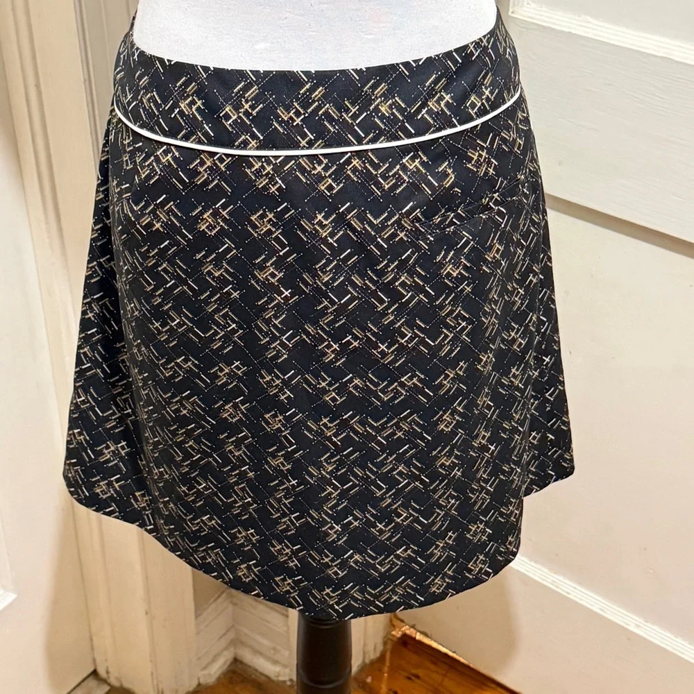 Izod Black and White A-Line Skort - Picture 13 of 13